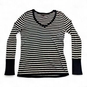 Halogen Black & White Striped V-Neck Sweater - Size M‎